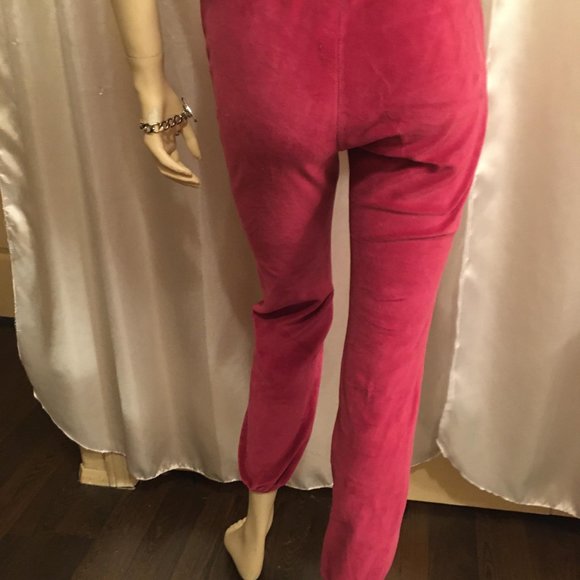 SUPER CUTE velour joggers with hello kitty and crystal details! - Picture 8 of 15